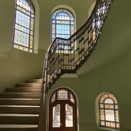 Gaudi